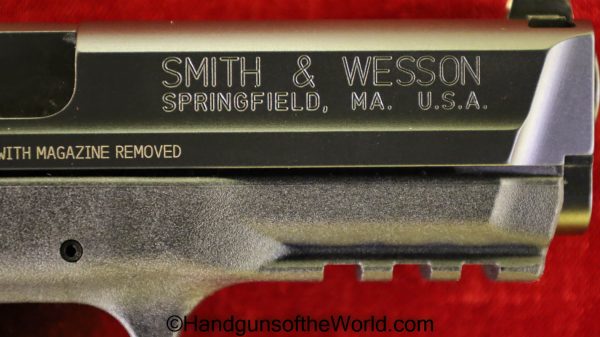9mm, America, American, black, Cased, Handgun, M&P 9, Pistol, S&W, Smith & Wesson, Smith and Wesson, stainless, usa, with case