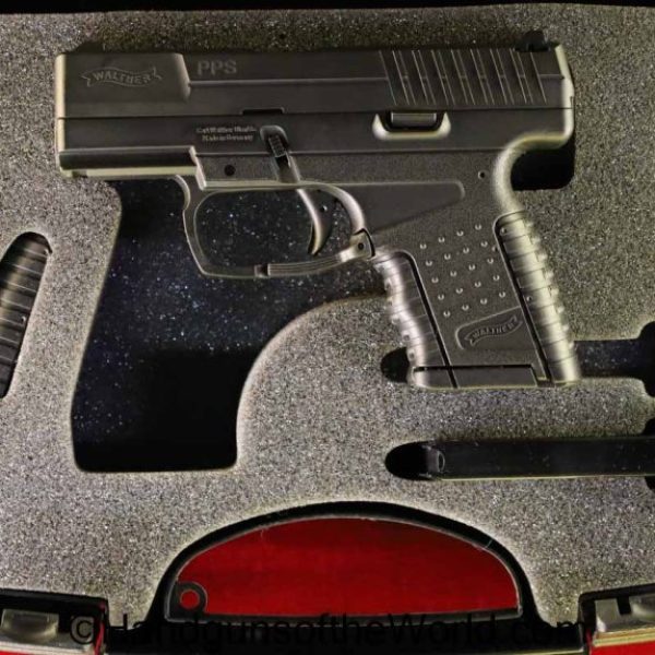 9mm, early model, Handgun, Pistol, pps, Walther, with case