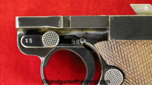Luger P.08, Mauser Banner 1941, Police Eagle L with a Matching Magazine-Fantastic - Image 23