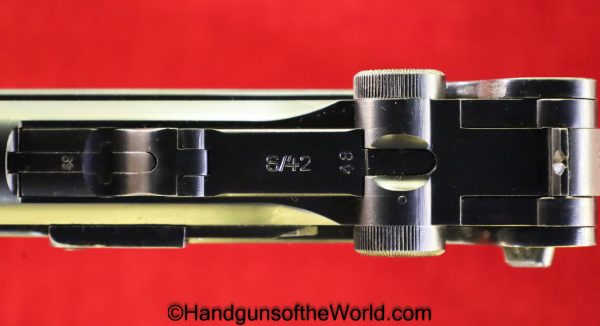 Luger P.08, Mauser S/42-1936, 9mm, German WWII Issue with a Matching Magazine - Image 10