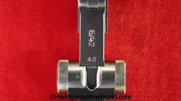 Luger P.08, Mauser S/42-1936, 9mm, German WWII Issue with a Matching Magazine - Image 31