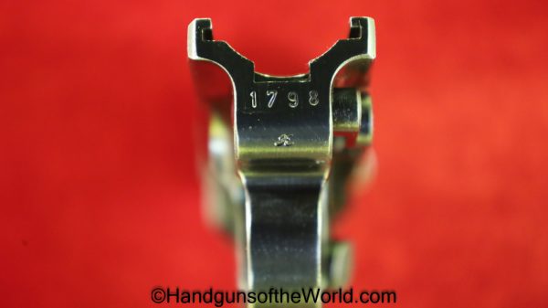 Luger P.08, 9mm, Mauser Banner 1940, Police Eagle C with a Matching Magazine-Mint - Image 19