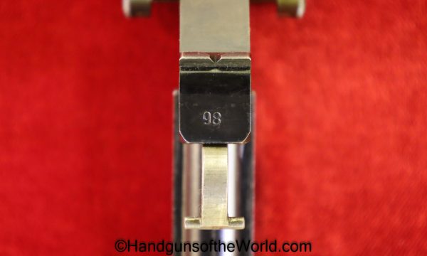 Luger P.08, 9mm, Mauser Banner 1940, Police Eagle C with a Matching Magazine-Mint - Image 30