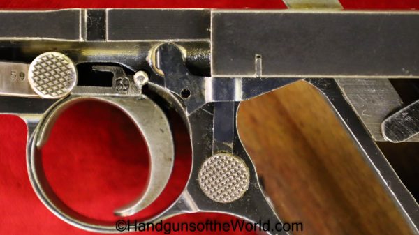 Luger P.08, 9mm, DWM 1921 Police Issue with a Matching Magazine - Image 18
