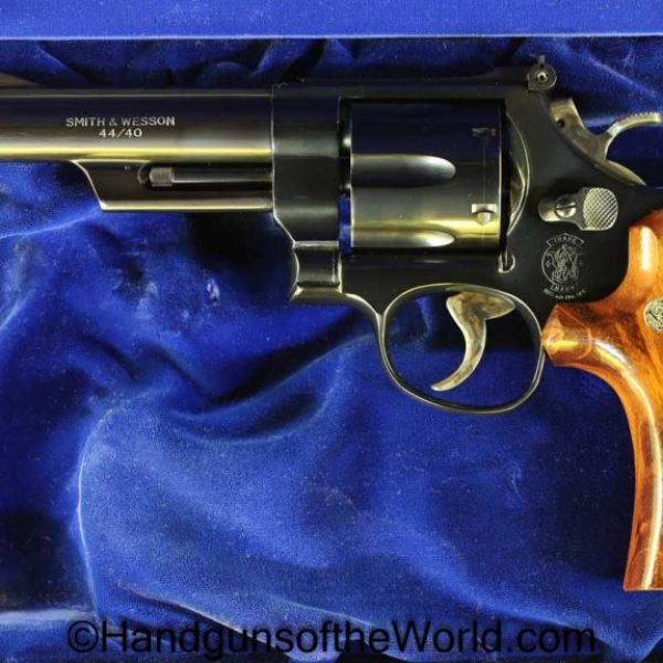 S&W, Model 544, Texas Wagon Train, Commemorative, .44-40, 44-40, 544, Texas, Wagon Train, Handgun, Revolver, Collectible, Cased, with Case, Smith and Wesson