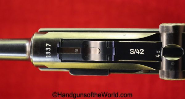 Luger P.08 S/42-1937,9mm, German WWII Issue with a Matching Magazine - Image 10