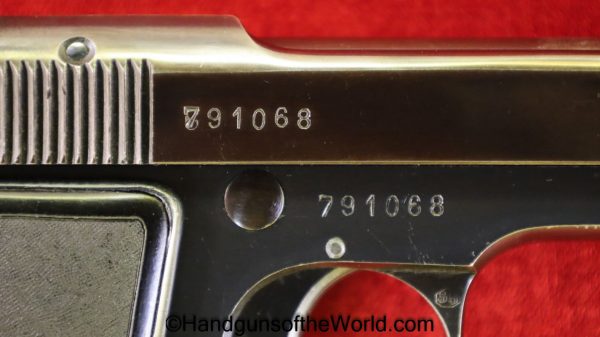 Beretta 1934, .380 caliber, Military Dated 1939-Full Rig - Image 15