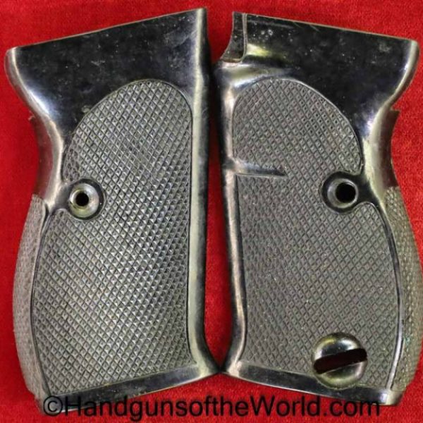 Walther, P-38, Grips, Early, WWII, Pattern, Black, checkered, Bakelite, original, collectible, P38, P.38, P 38, 480, code, WW2, German, Germany, pistol
