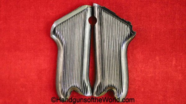 Luger, P.08, Grips, Lined, black, Bakelite, Postwar, post-war, post war, original, collectible, P08, P 08, P-08, German, Germany, East, West, Cold War
