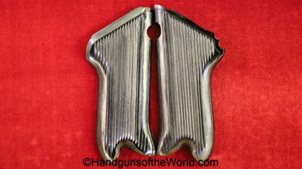 Luger, P.08, Grips, Lined, black, Bakelite, unmarked, original, collectible, P08, P 08, P-08, handgun, pistol, hand gun, post war, post-war, Pair, set