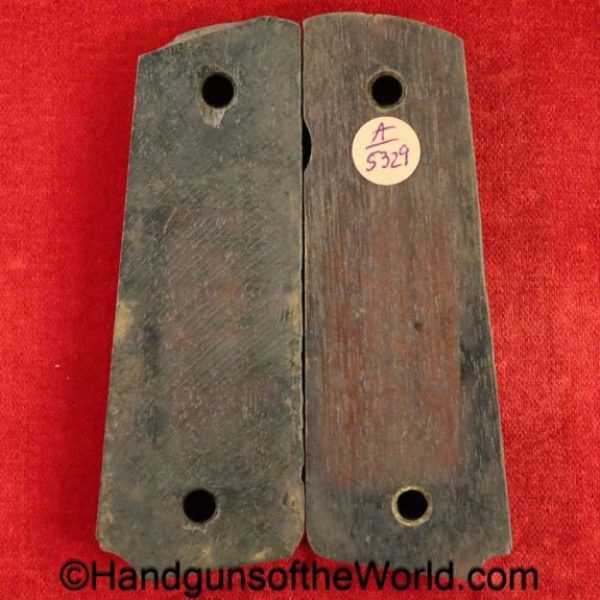 Colt, 1911, Government, Grips, WWI, Era, checkered, walnut, double diamonds, original, collectible, WW1, 45, .45, grip, pair, set, American, US, USA