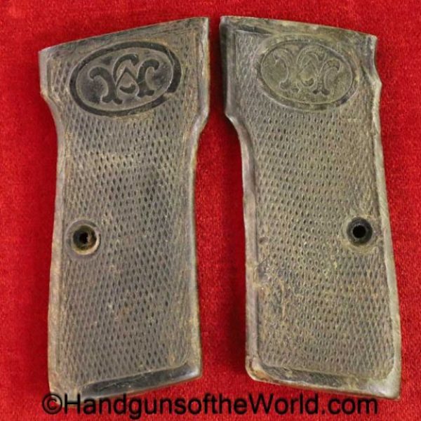Walther, Model 4, Grips, original, collectible, pair, set, handgun, pistol, Model, 4, IV, German, Germany, Horn, Pressed, Pressed Horn, black