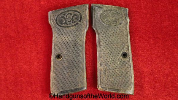 Walther, Model 4, Grips, original, collectible, pair, set, handgun, pistol, Model, 4, IV, German, Germany, Horn, Pressed, Pressed Horn, black