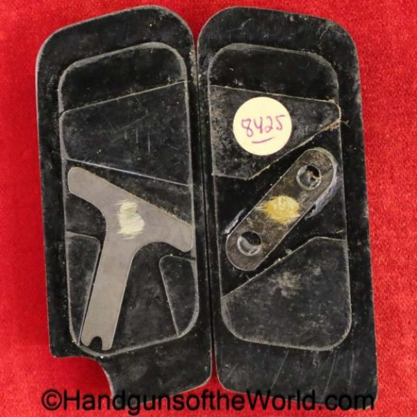 Russian, Tokarev, TT-33, Grips, black, bakelite, original, collectible, Soviet, USSR, Soviet Union, Russia, TT33, TT 33, grip, pair, set, real, old, vintage
