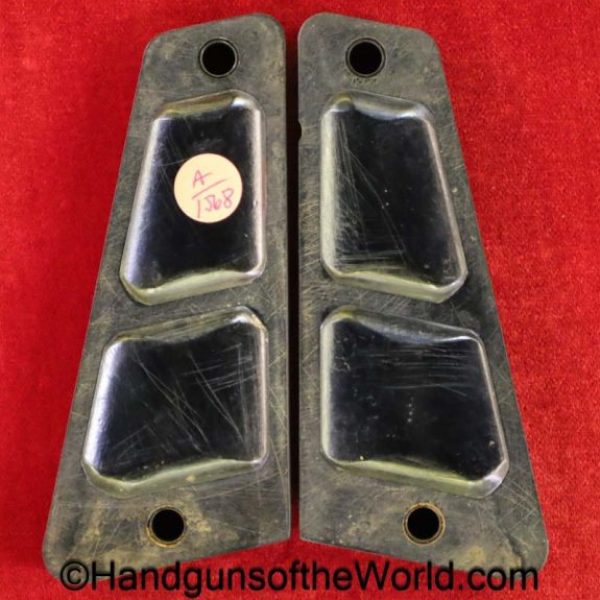 Radom, VIS, P-35, Grips, early, black, Bakelite, small grip screw, original, collectible, German, Germany, WWII, WW2, P35, P.35, P 35, pair, set, grip